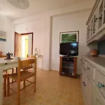 Lägenhet R14 - Trilocale Con Ampio Terrazzo Ancona