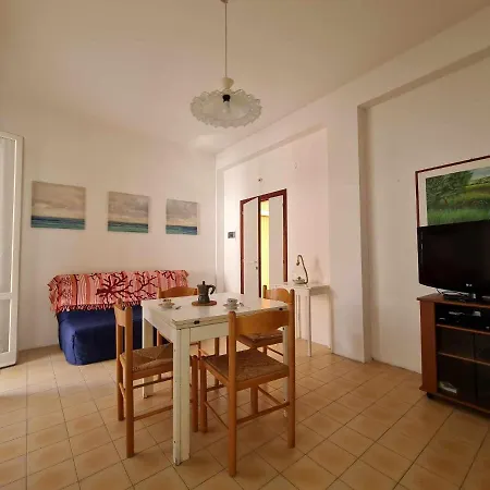 R14 - Trilocale Con Ampio Terrazzo *