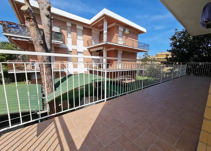 R14 - Trilocale Con Ampio Terrazzo * Ανκόνα