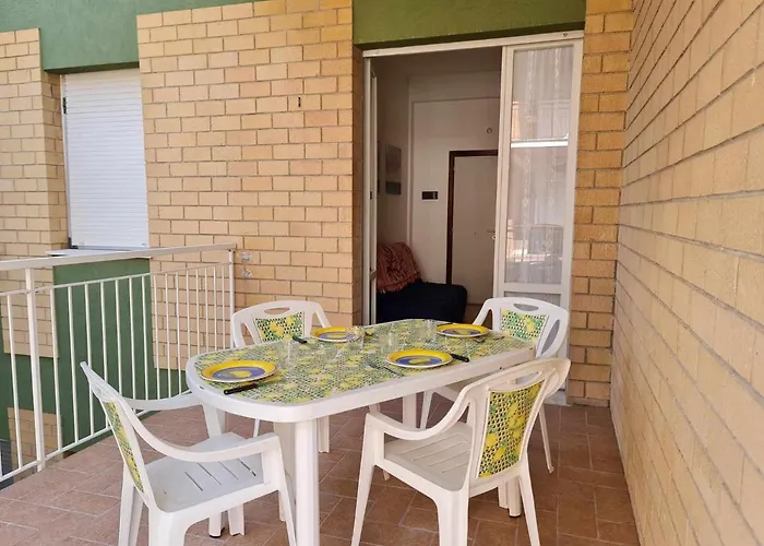 R14 - Trilocale Con Ampio Terrazzo Διαμέρισμα